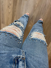 Load image into Gallery viewer, Pearl Embellished Jeans
