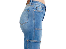 Load image into Gallery viewer, Lilly Cargo Jeans
