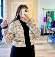 Load image into Gallery viewer, Plaid Cropped Jacket
